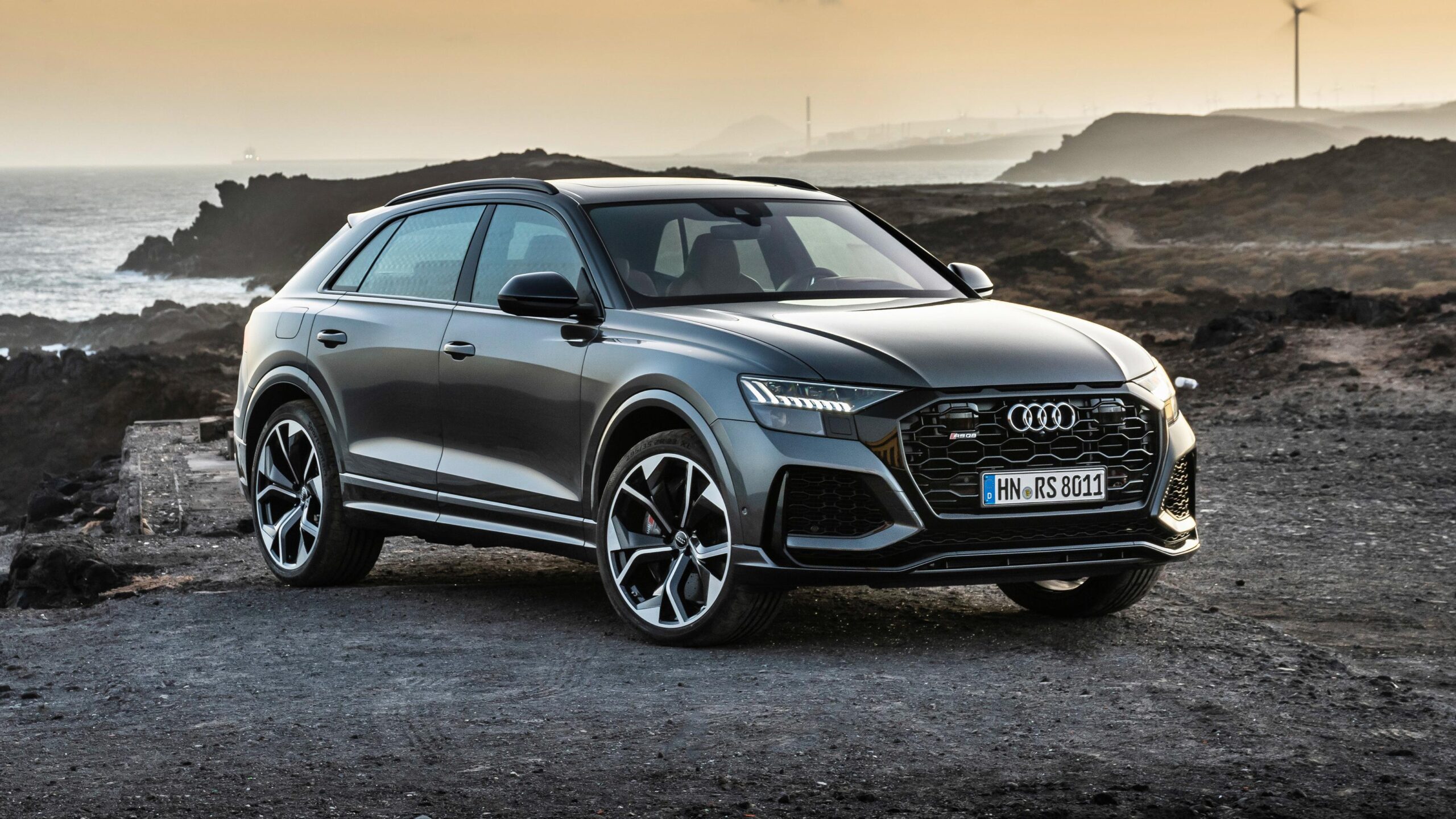 New Audi RSQ8